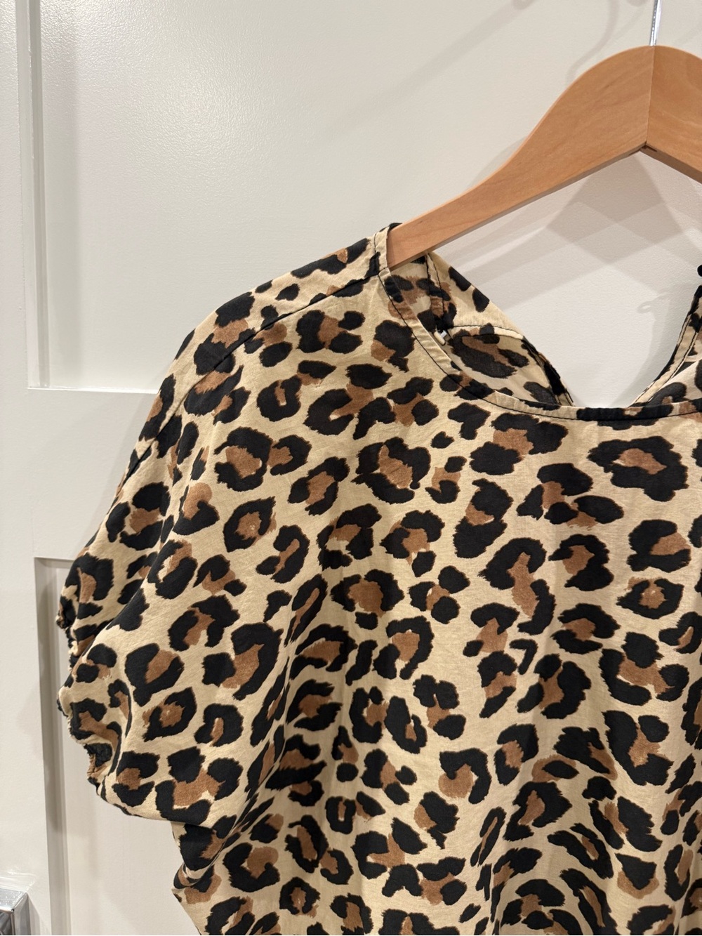 T Tahari Puff Sleeve Tie Hem Cotton Crop Top  sz Medium